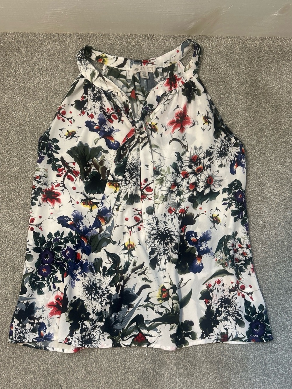 Lila Rose sleeveless floral tunic with bow detail